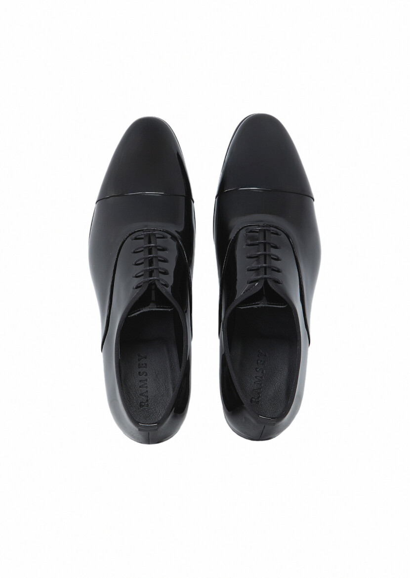 Black Patent Leather Classical Dress Shoes - 6