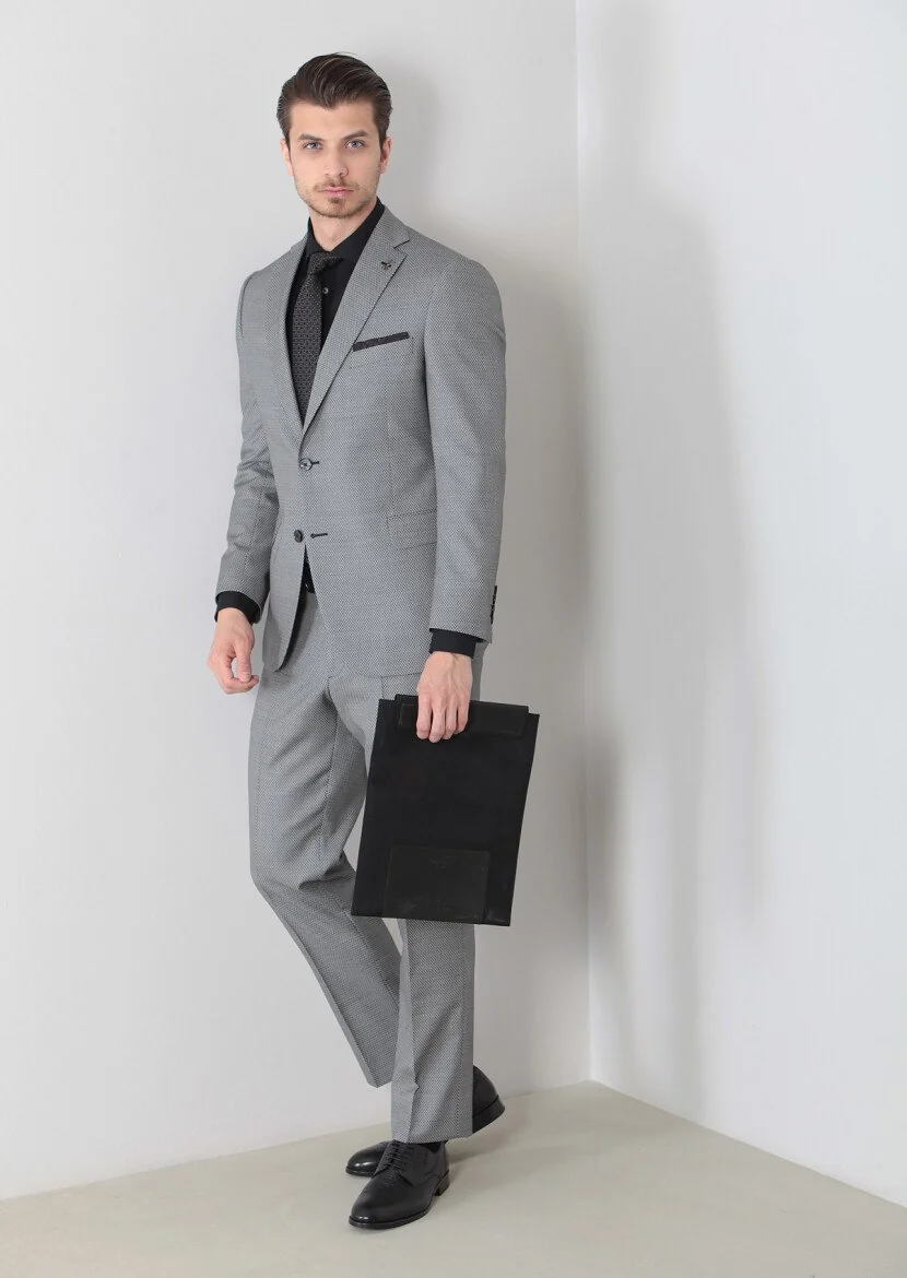 Black Patterned Regular Fit Wool Blended Suit - 4