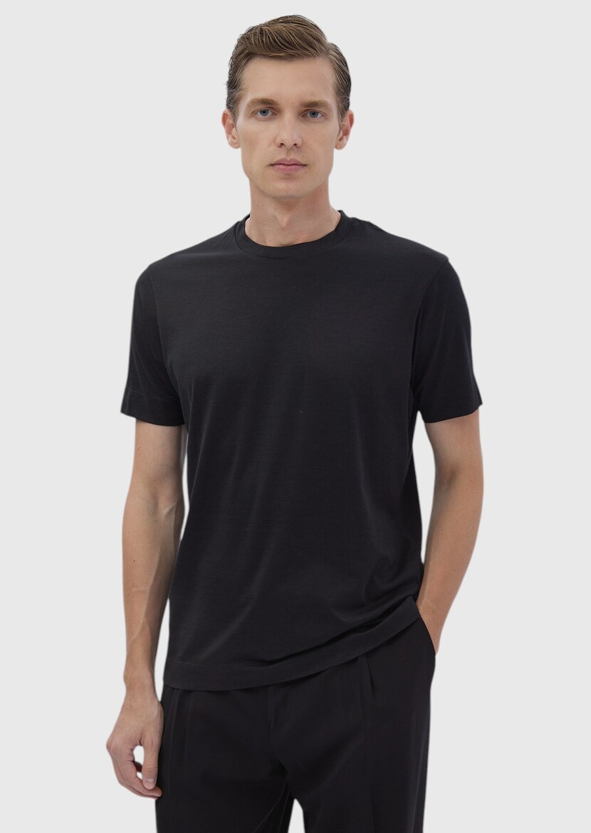 Black Plain Crew Neck Silk Blended T-Shirt 