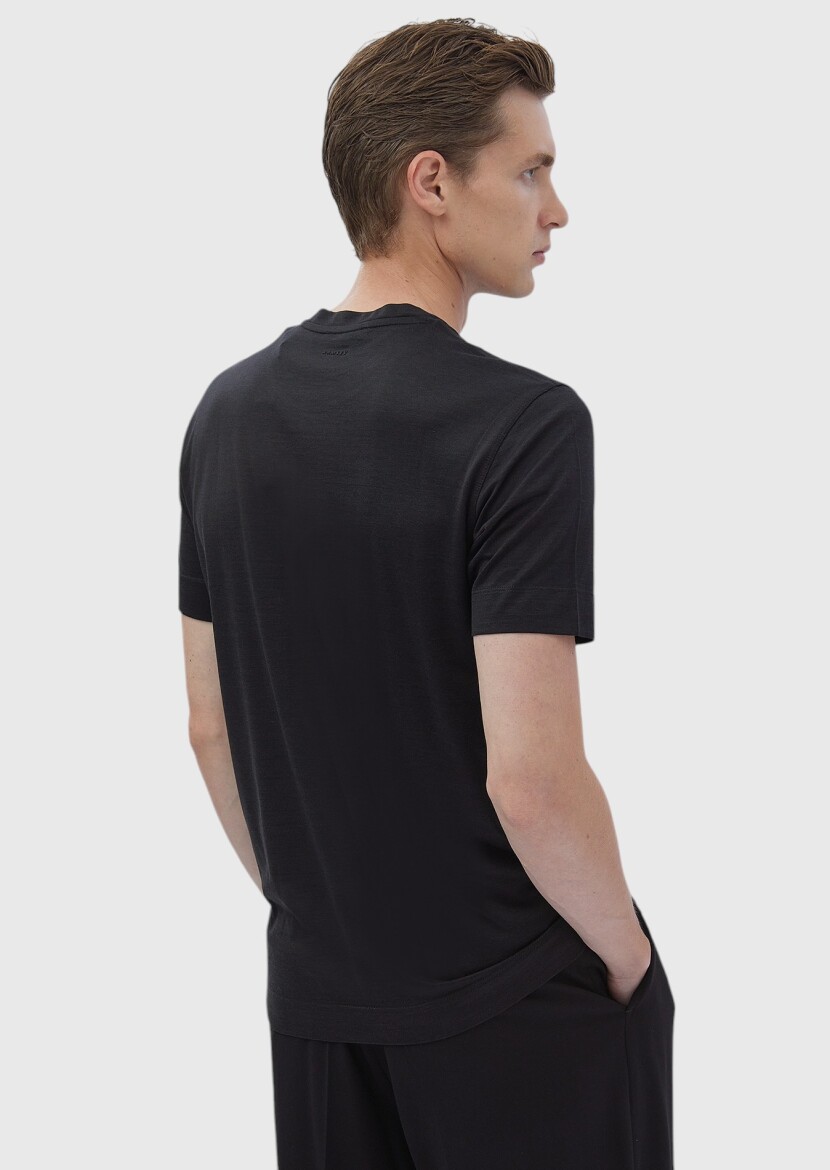 Black Plain Crew Neck Silk Blended T-Shirt - 4