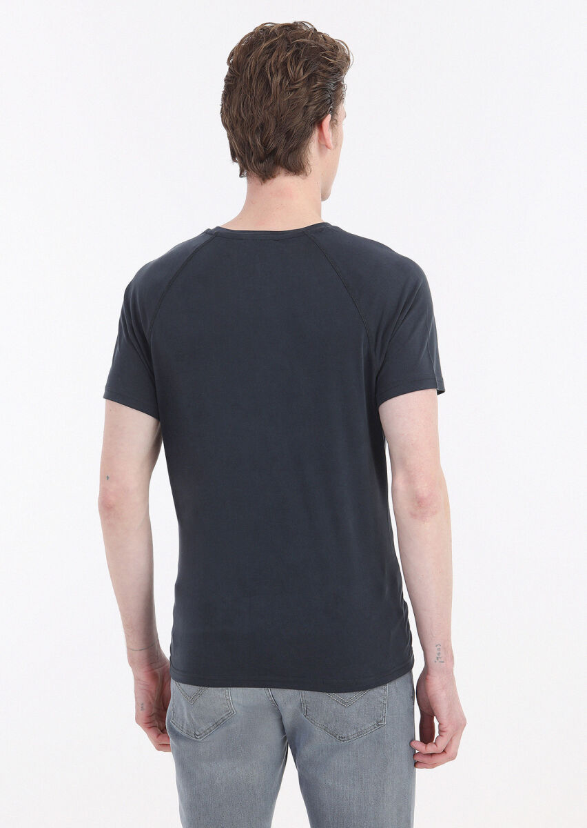 Black Plain Crew Neck T-Shirt - 4