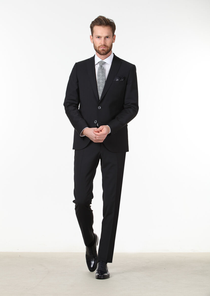 Black Plain Fashion Slim Fit Wool Blended Suit - 2