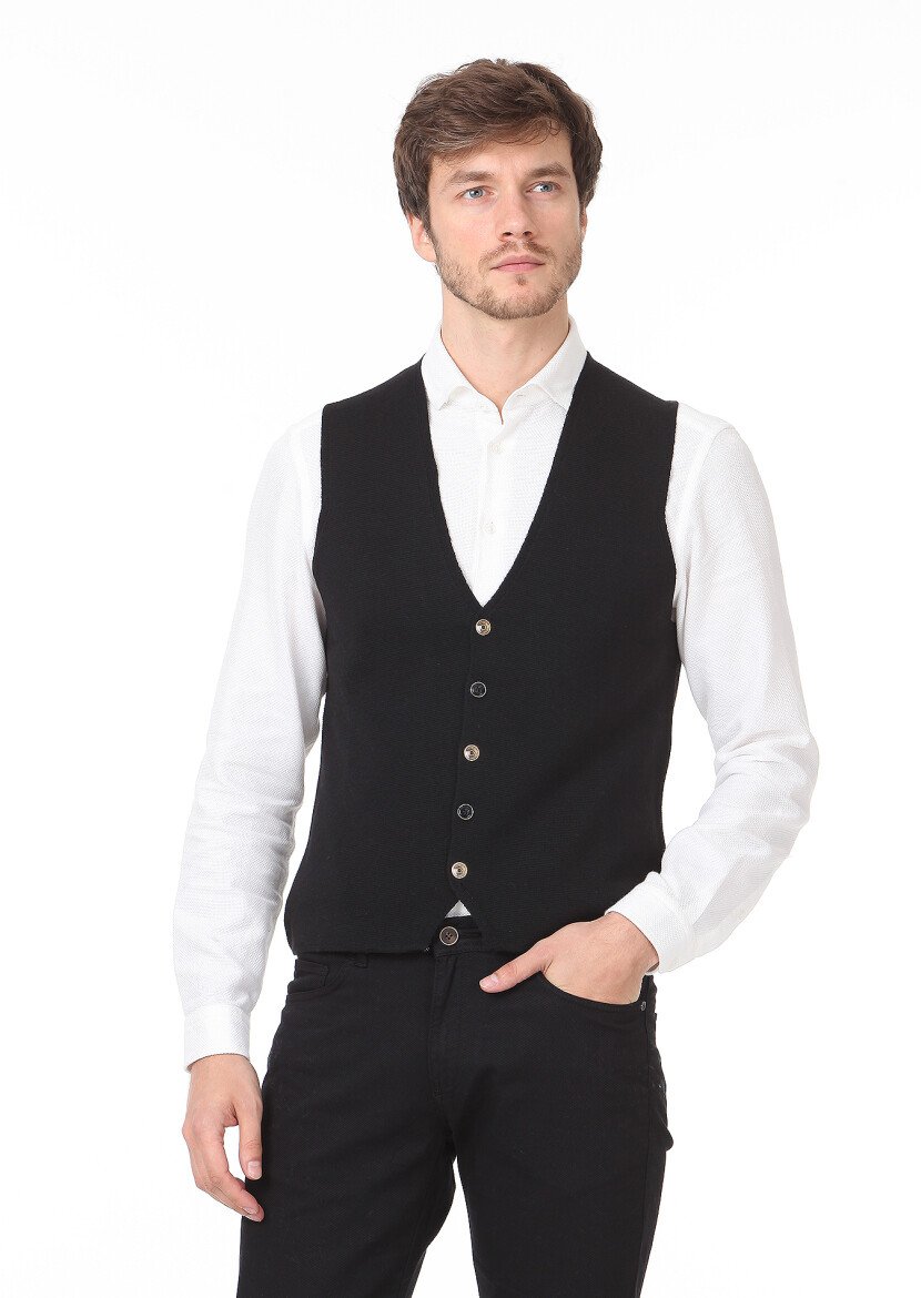 Black Plain Knitting Knit Vest - 1