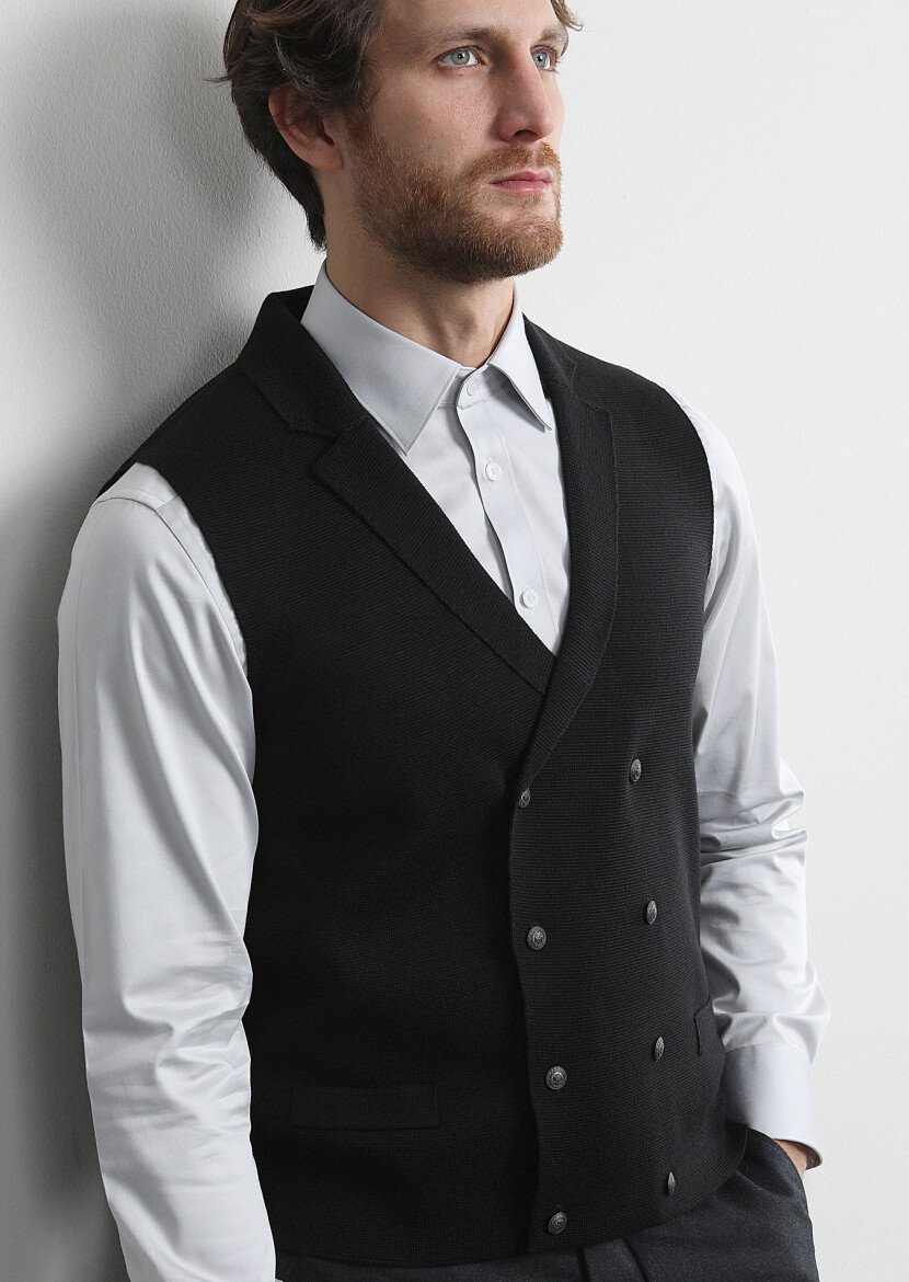 Black Plain Knitting Knit Vest - 1