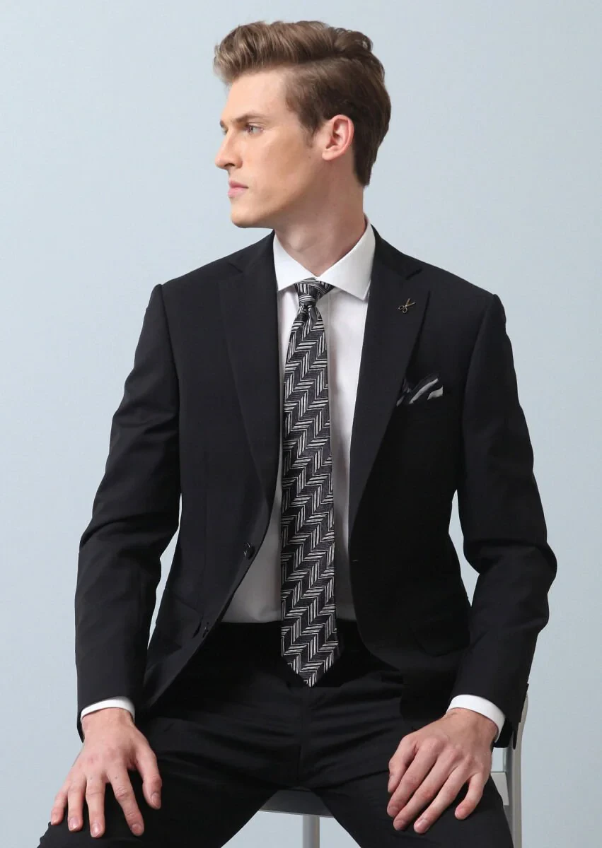 Black Plain Modern Fit 100% Wool Suit - 2