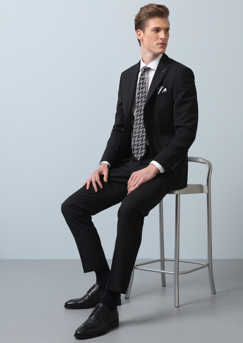 Black Plain Modern Fit 100% Wool Suit - 4