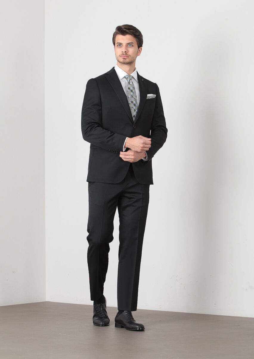 Black Plain Regular Fit 100% Wool Suit - 1