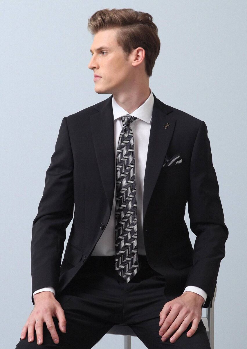 Black Plain Regular Fit 100% Wool Suit - 3