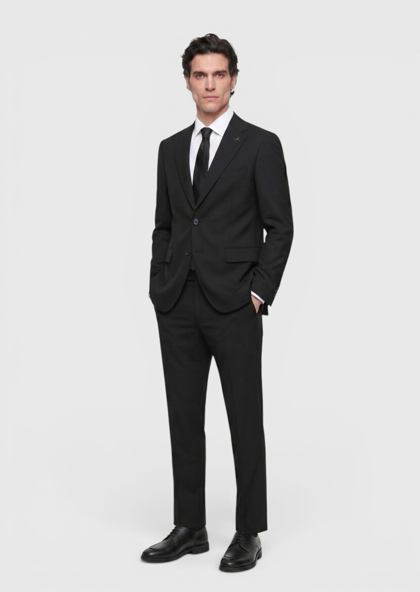 Black Plain Regular Fit 100% Wool Suit - RAMSEY
