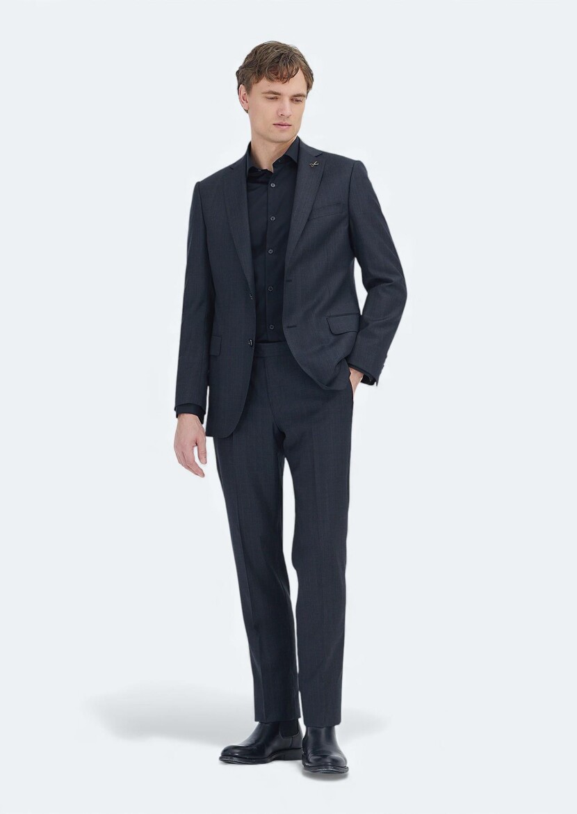 Black Plain Regular Fit 100% Wool Suit - RAMSEY