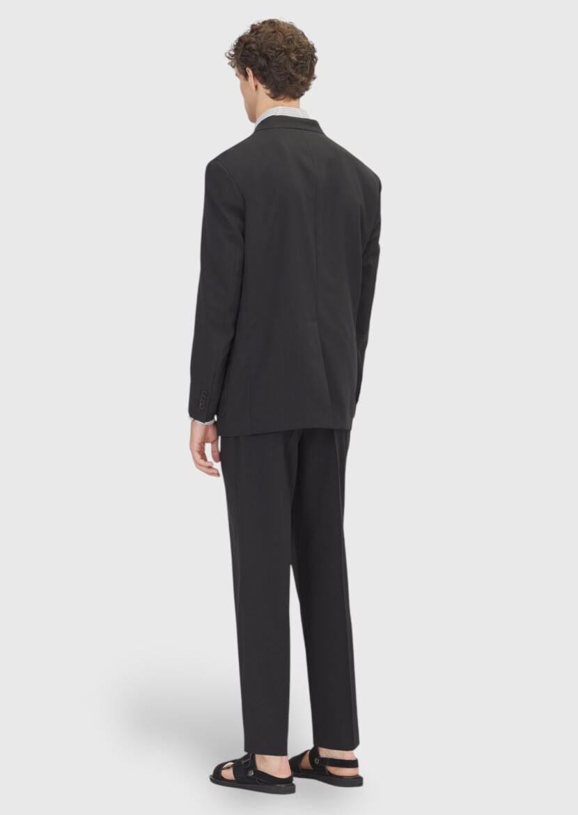 Black Plain Relaxed Fit 100% Wool Suit - 6