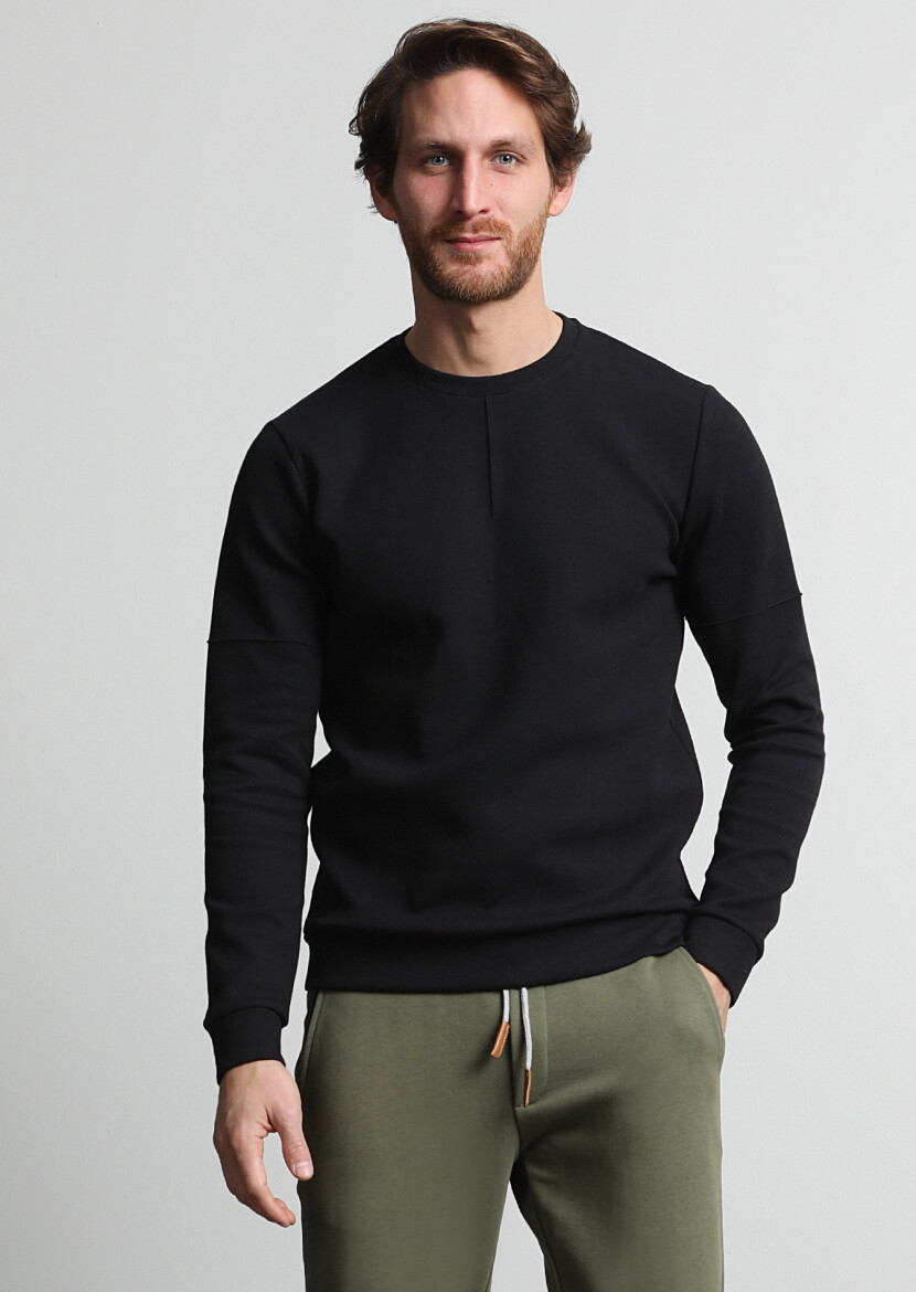 Black Plain Sweatshirt - 1