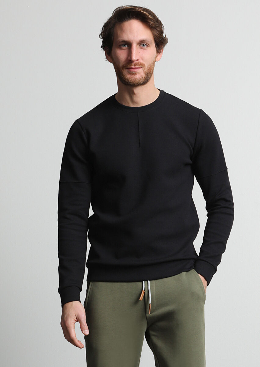 Black Plain Sweatshirt - 1