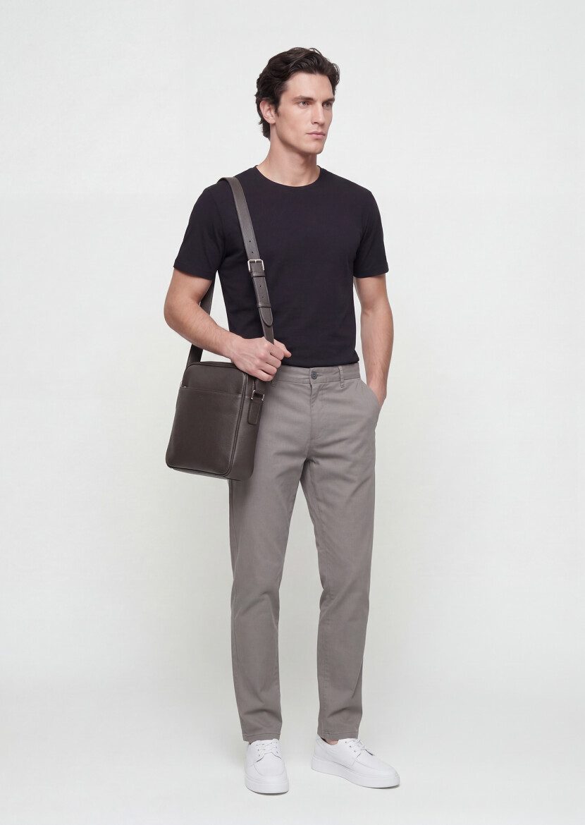 Black Plain T-Shirt - RAMSEY