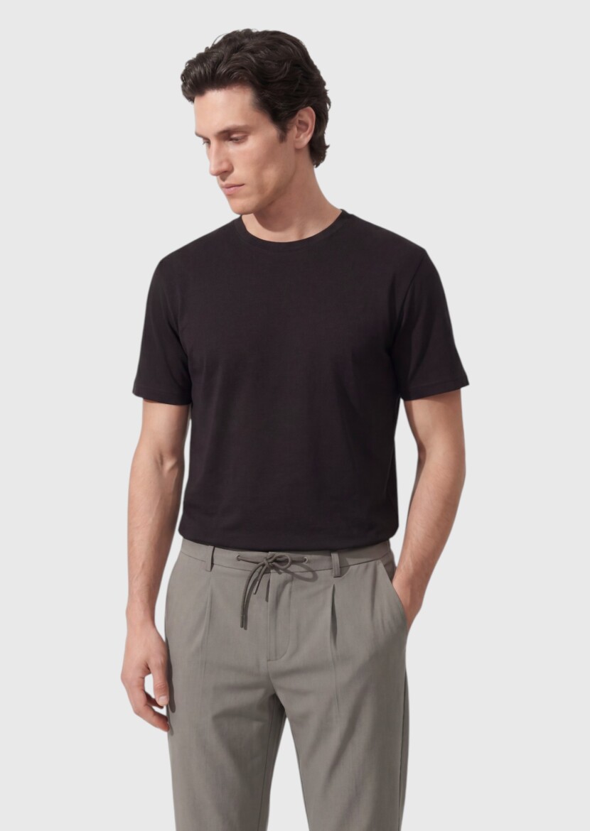 Black Plain T-Shirt - 1