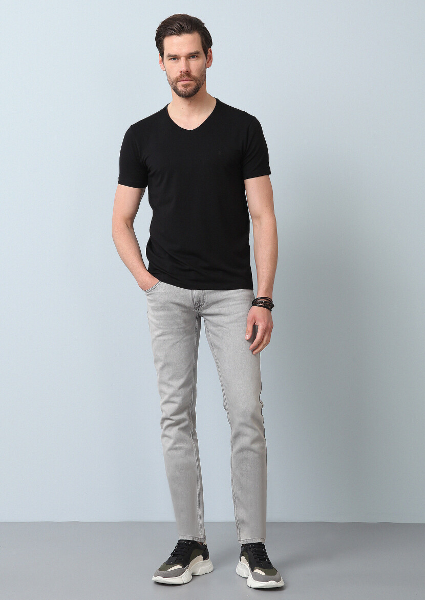 Black Plain V-Neck Cotton Blended T-Shirt - 3