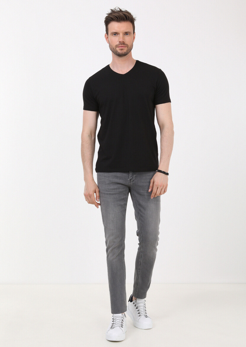 Black Plain V-Neck Cotton Blended T-Shirt - 3