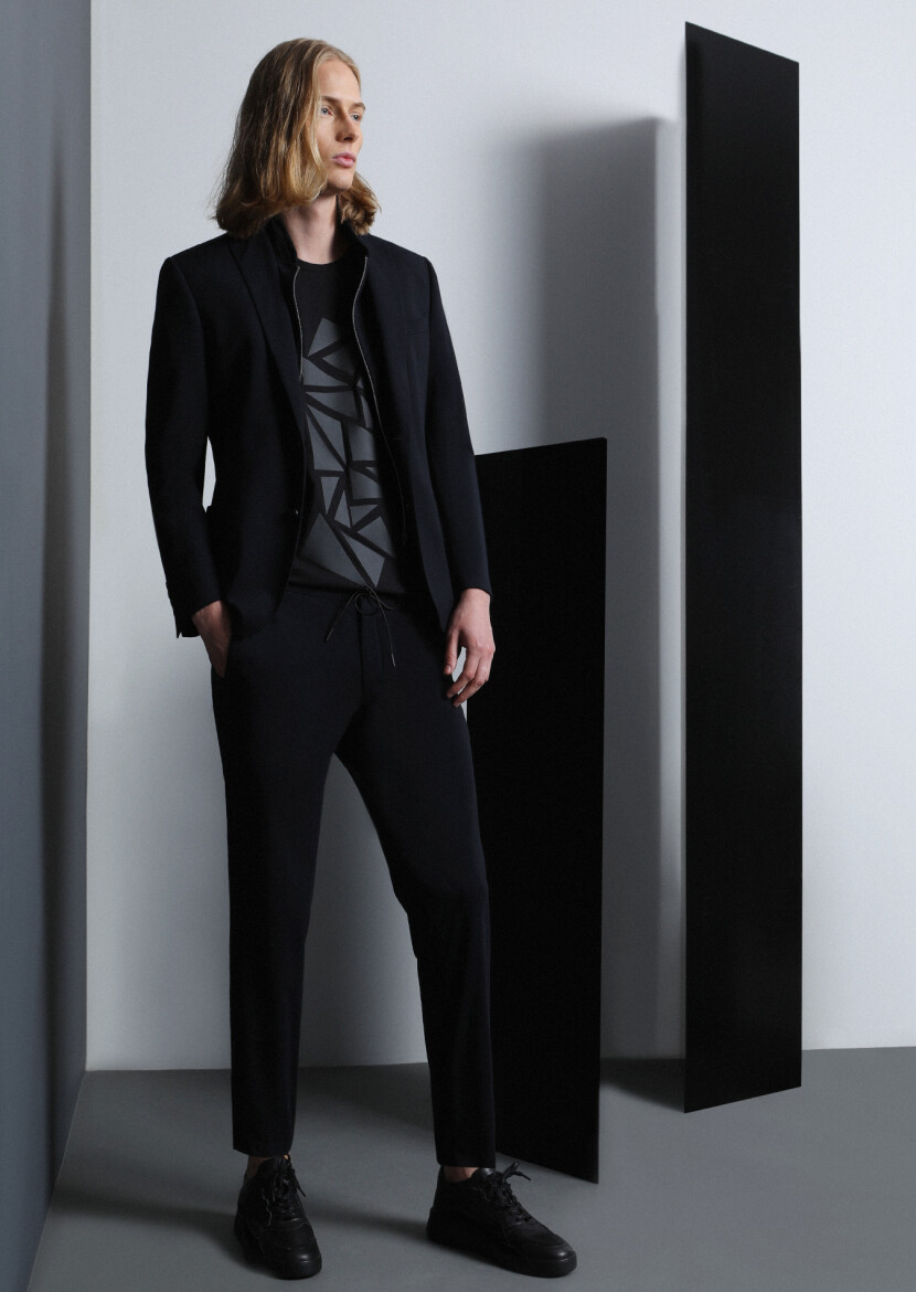 Black Plain Zeroweight Slim Fit Suit - 1