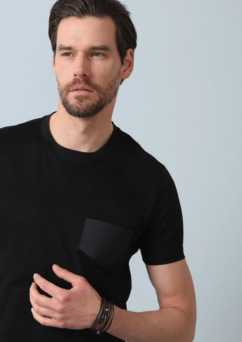Black Printed 100% Cotton T-Shirt - 1