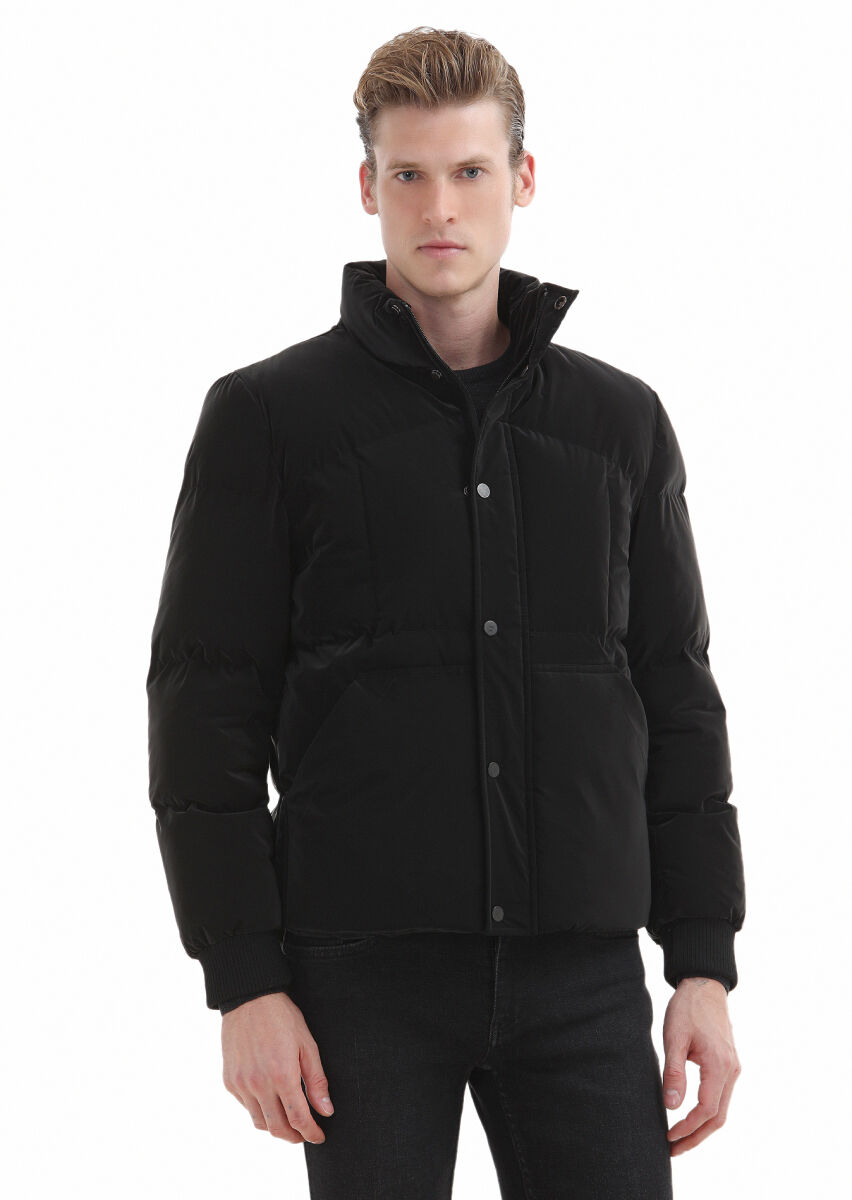 Black Regular Fit Turtleneck Casual Weaving Coat - 1