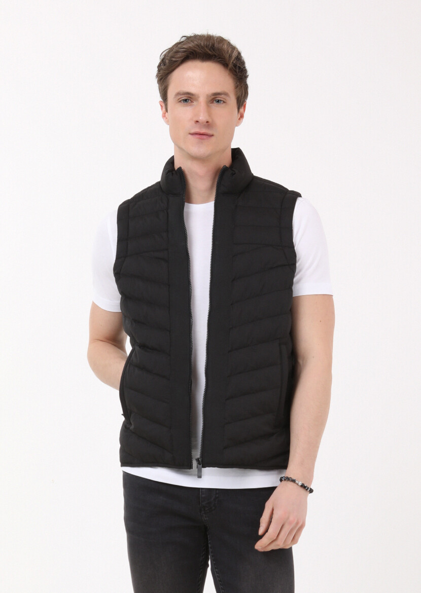 Black Regular Fit Turtleneck Casual Weaving Puffer Puffer Vest - 1