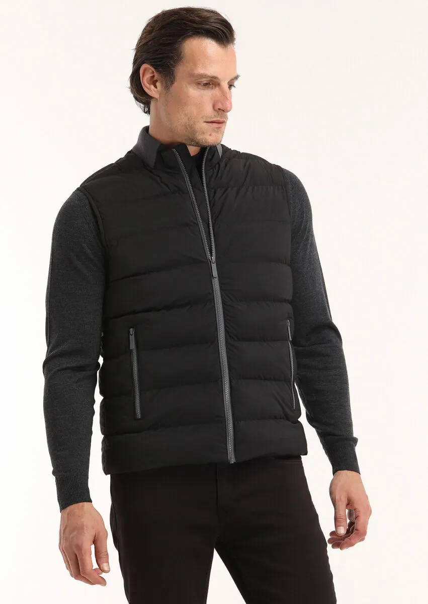 Black Regular Fit Turtleneck Casual Weaving Puffer Vest - 2