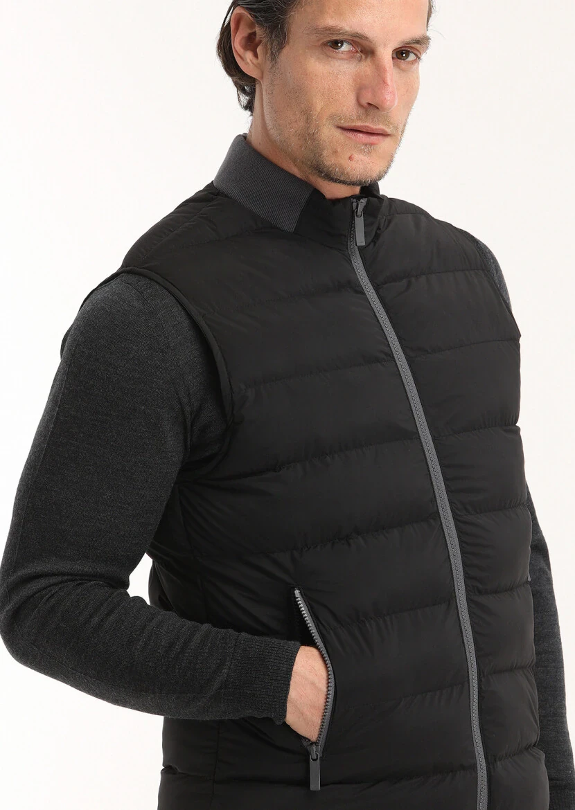 Black Regular Fit Turtleneck Casual Weaving Puffer Vest - 4