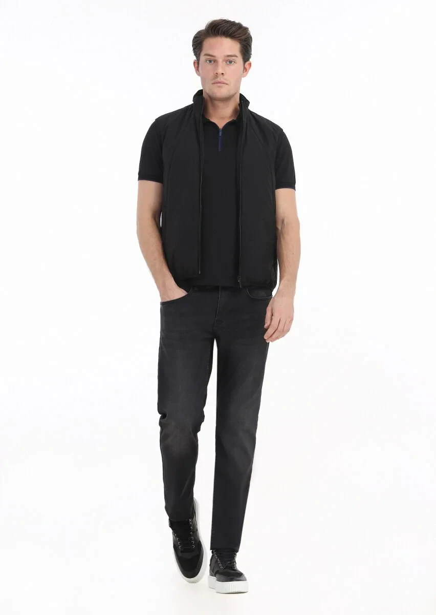 Black Regular Fit Turtleneck Casual Weaving Puffer Vest - 1