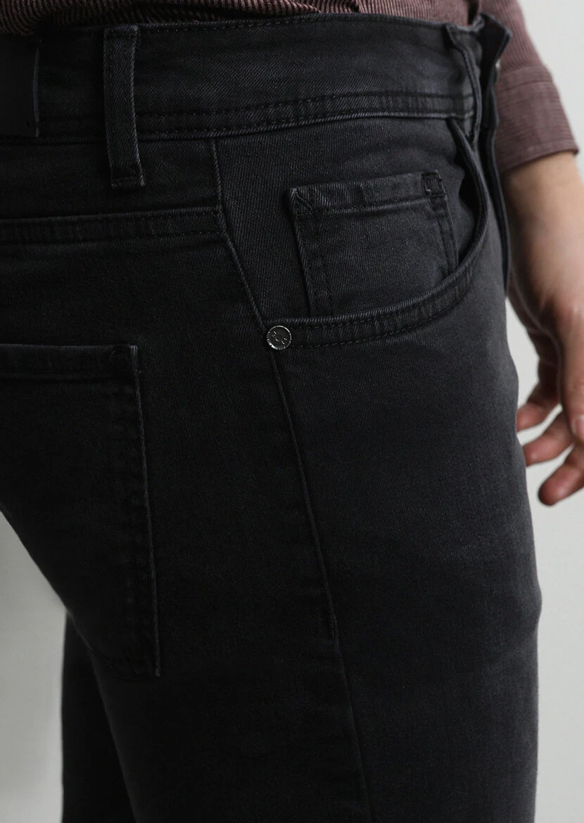 Black Slim Fit Denim Cotton Blended Trousers - 2