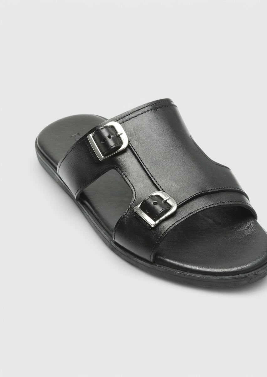 Black Slipper - 2
