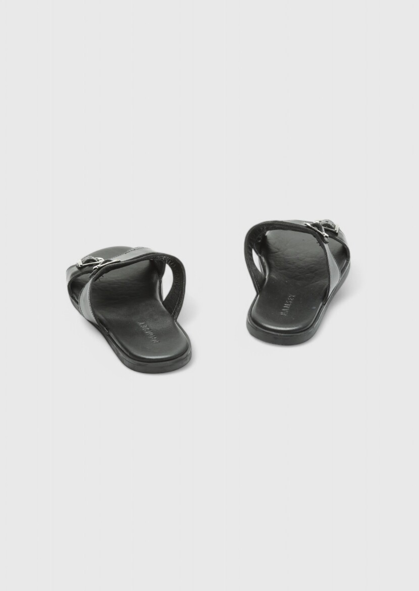 Black Slipper - 5
