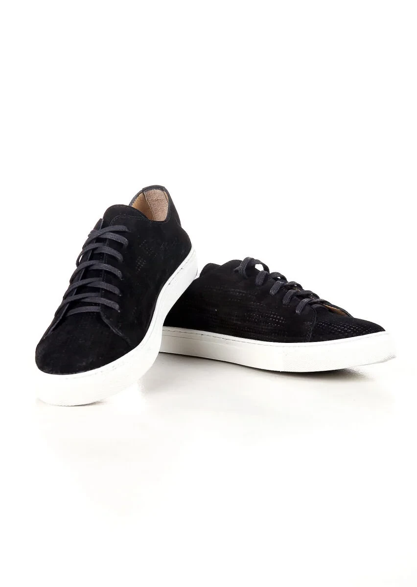 Black Sneaker - 2
