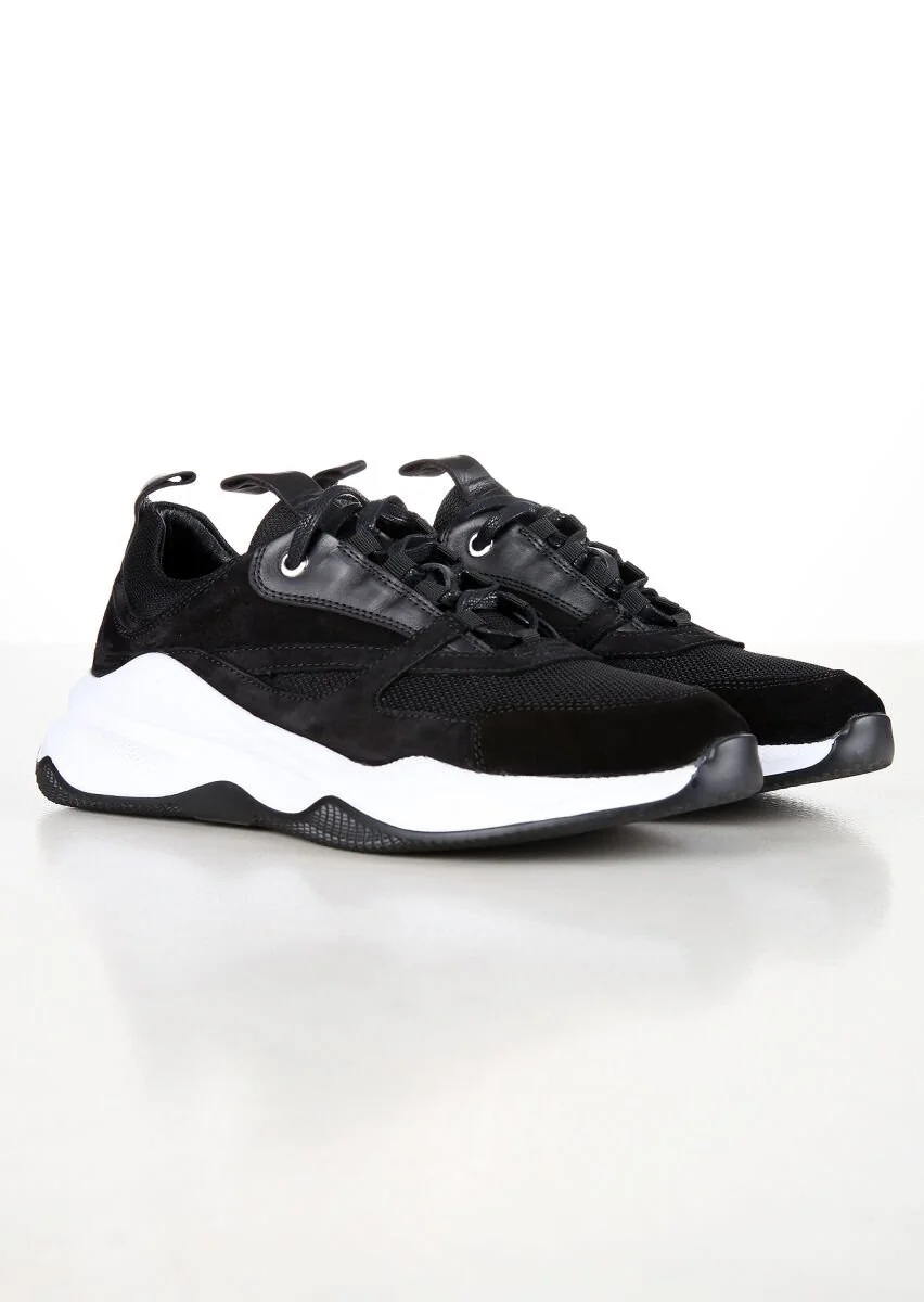 Black Sneaker - 2