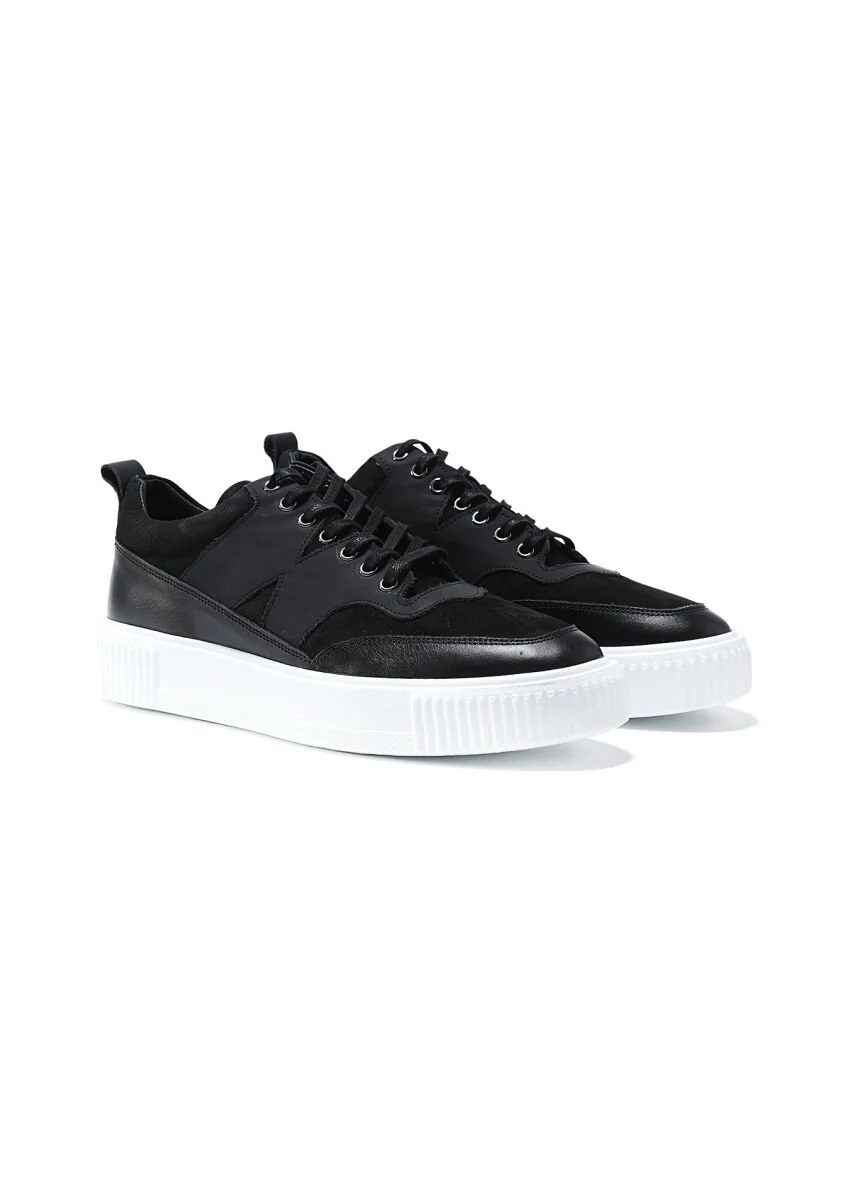 Black Sneaker - 2