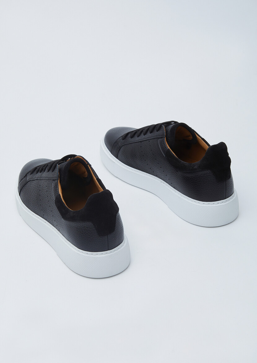 Black Sneaker - 5