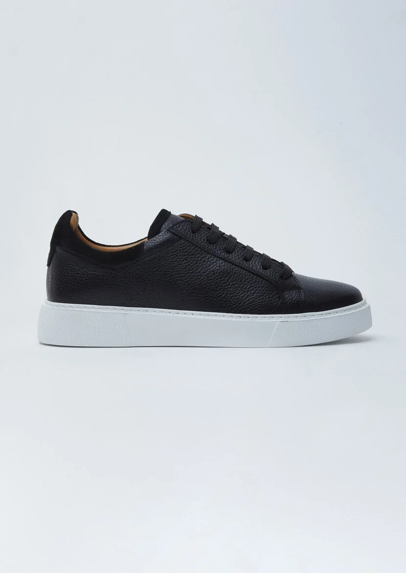 Black Sneaker - 1