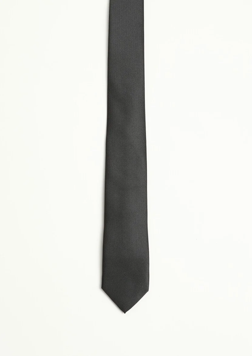 Black Tie 