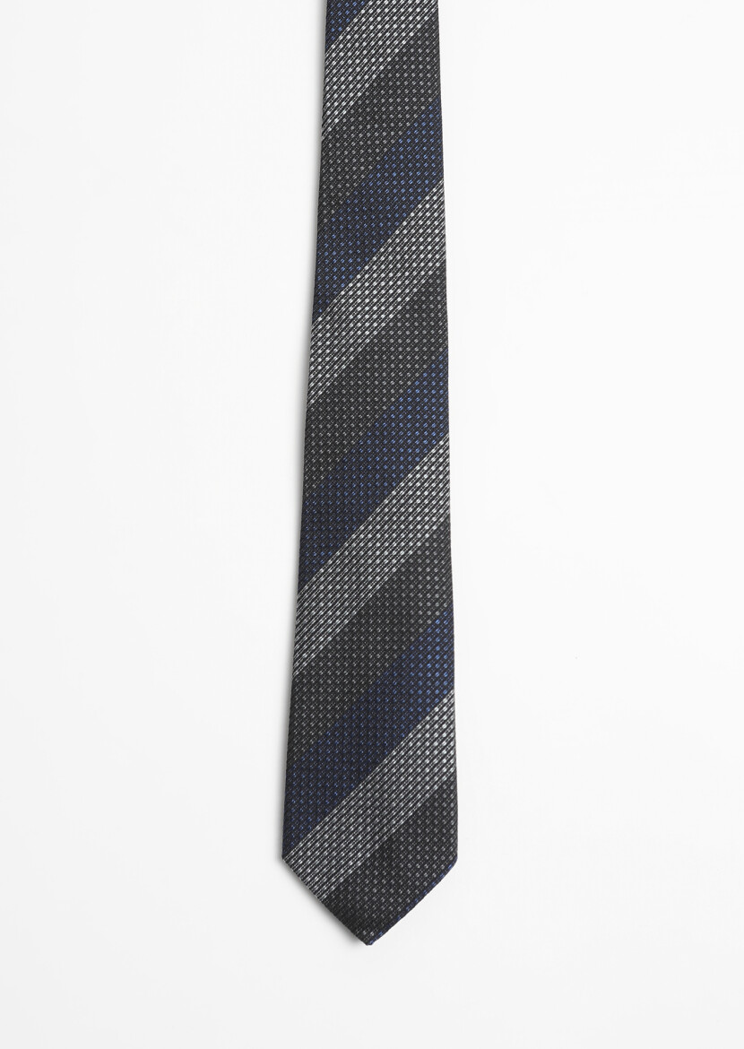 Black Tie 