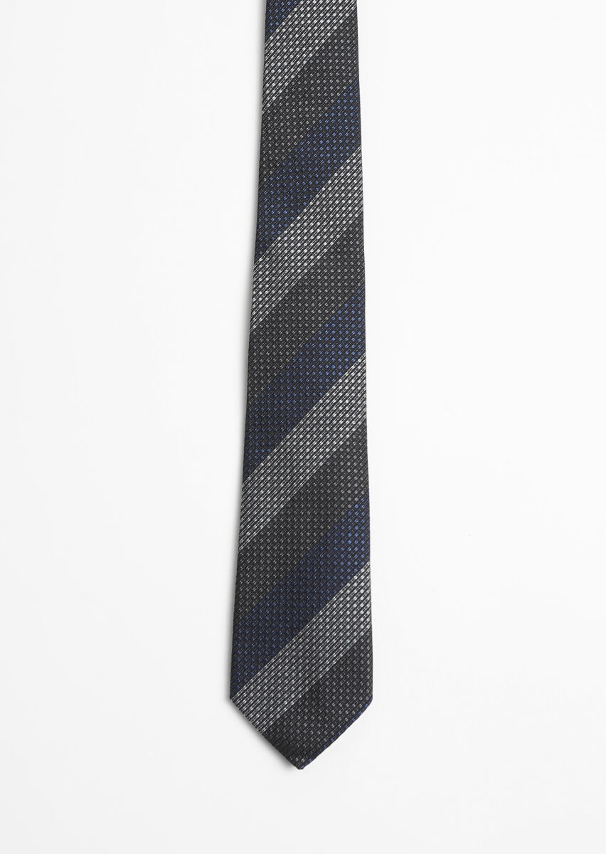 Black Tie - 1