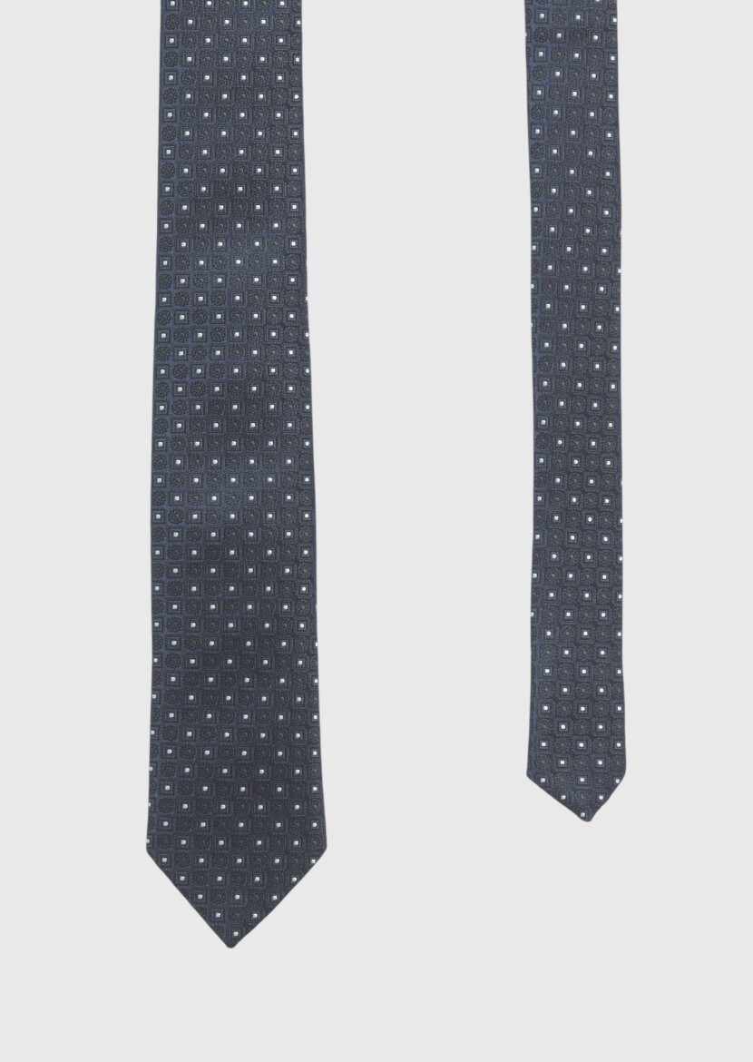 Black Tie 