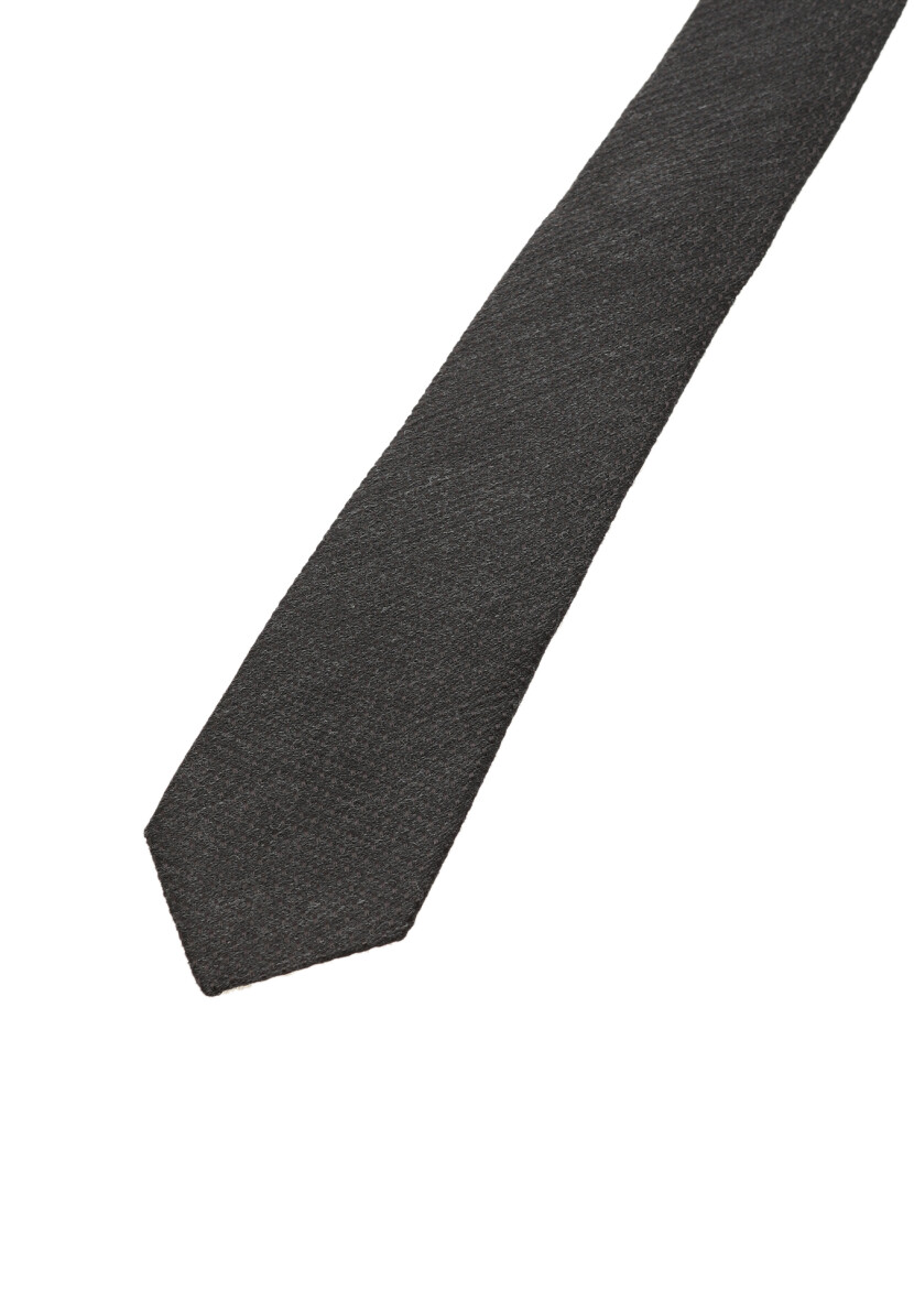 Black Tie 