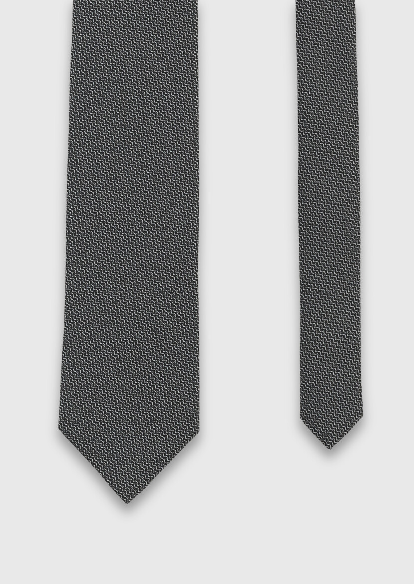 Black Tie 