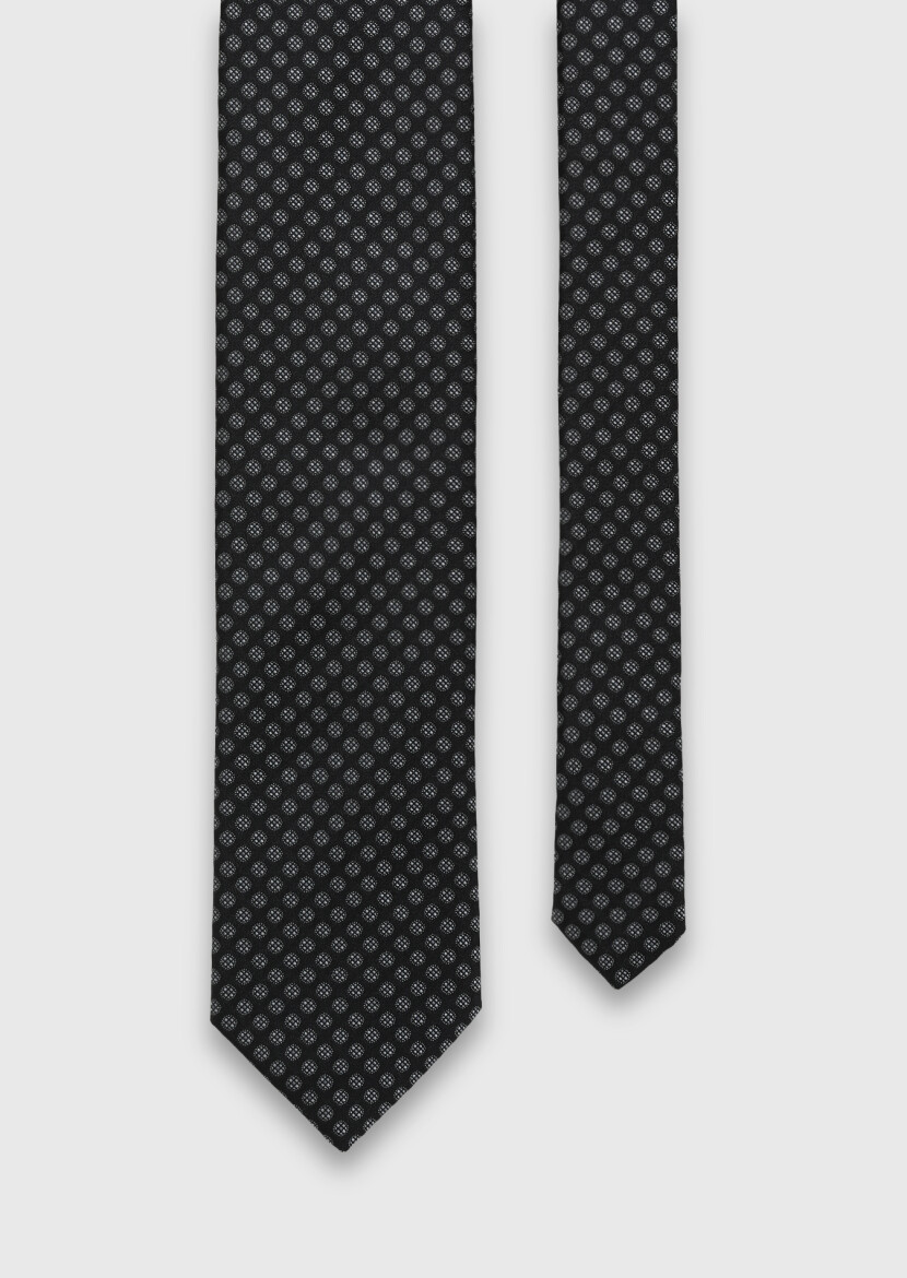 Black Tie - RAMSEY