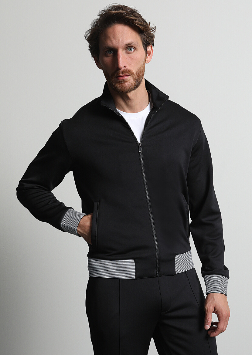 Black Turtleneck Plain Sweatshirt - 3