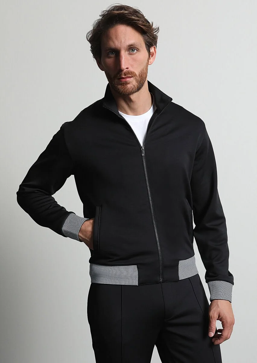 Black Turtleneck Plain Sweatshirt - 3