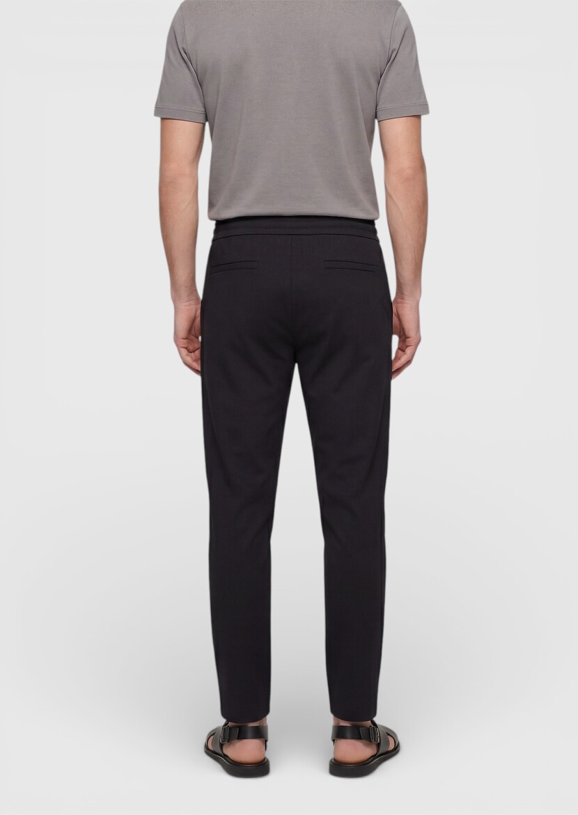 Black Weaving Jogging Fit Casual Trousers - 4