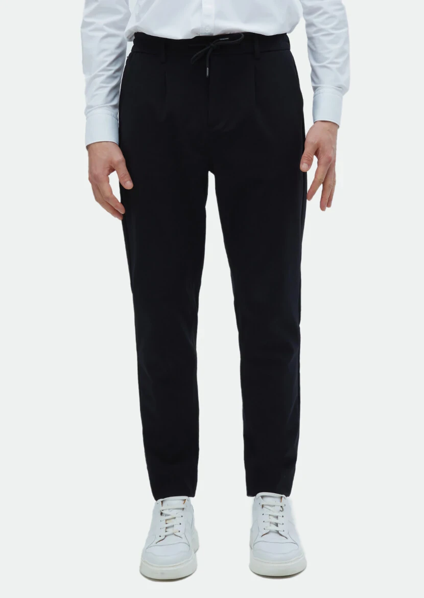 Black Weaving Jogging Fit Casual Trousers 