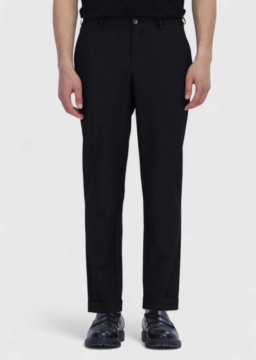Black Weaving Jogging Fit Casual Trousers - 2