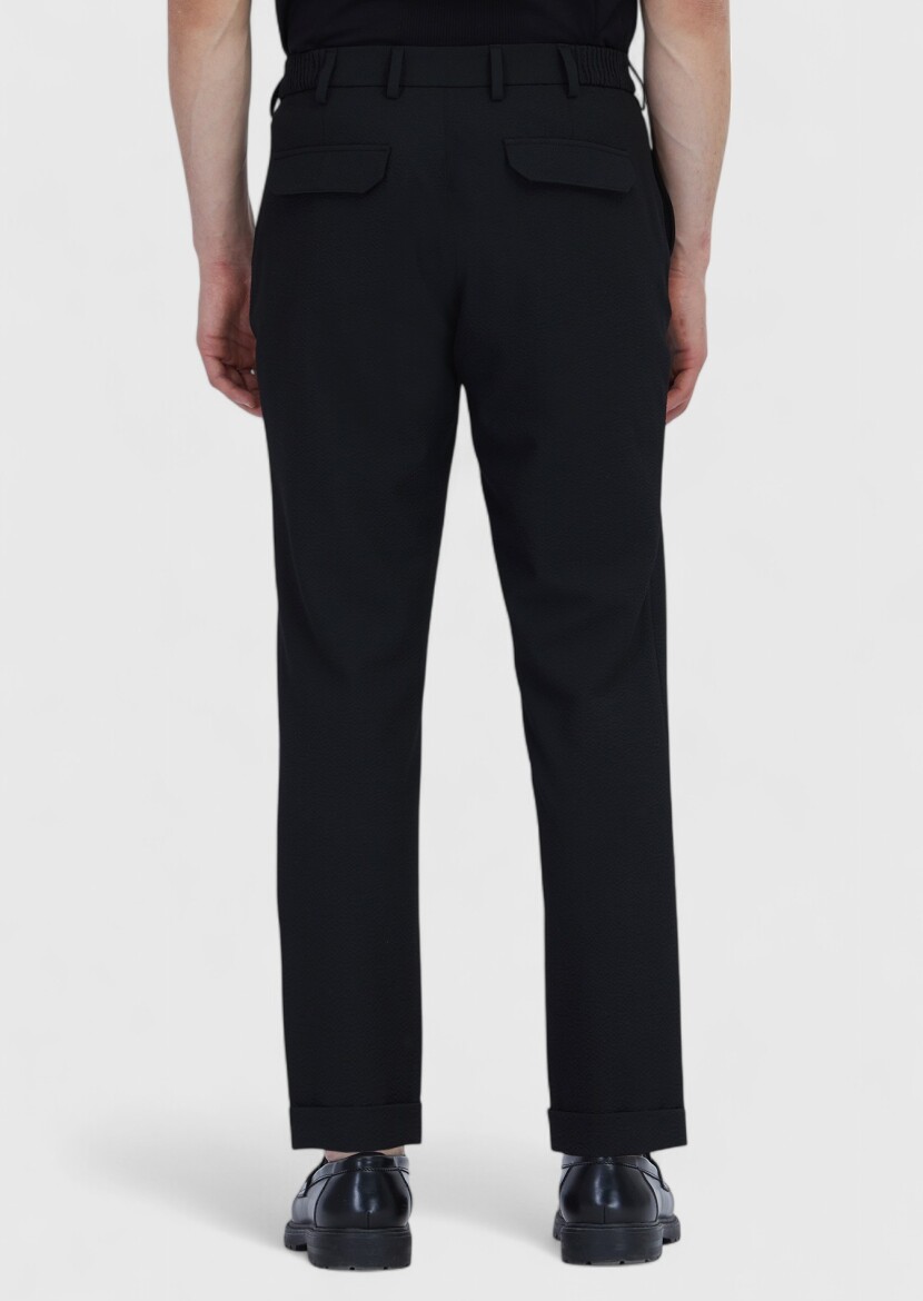 Black Weaving Jogging Fit Casual Trousers - 5