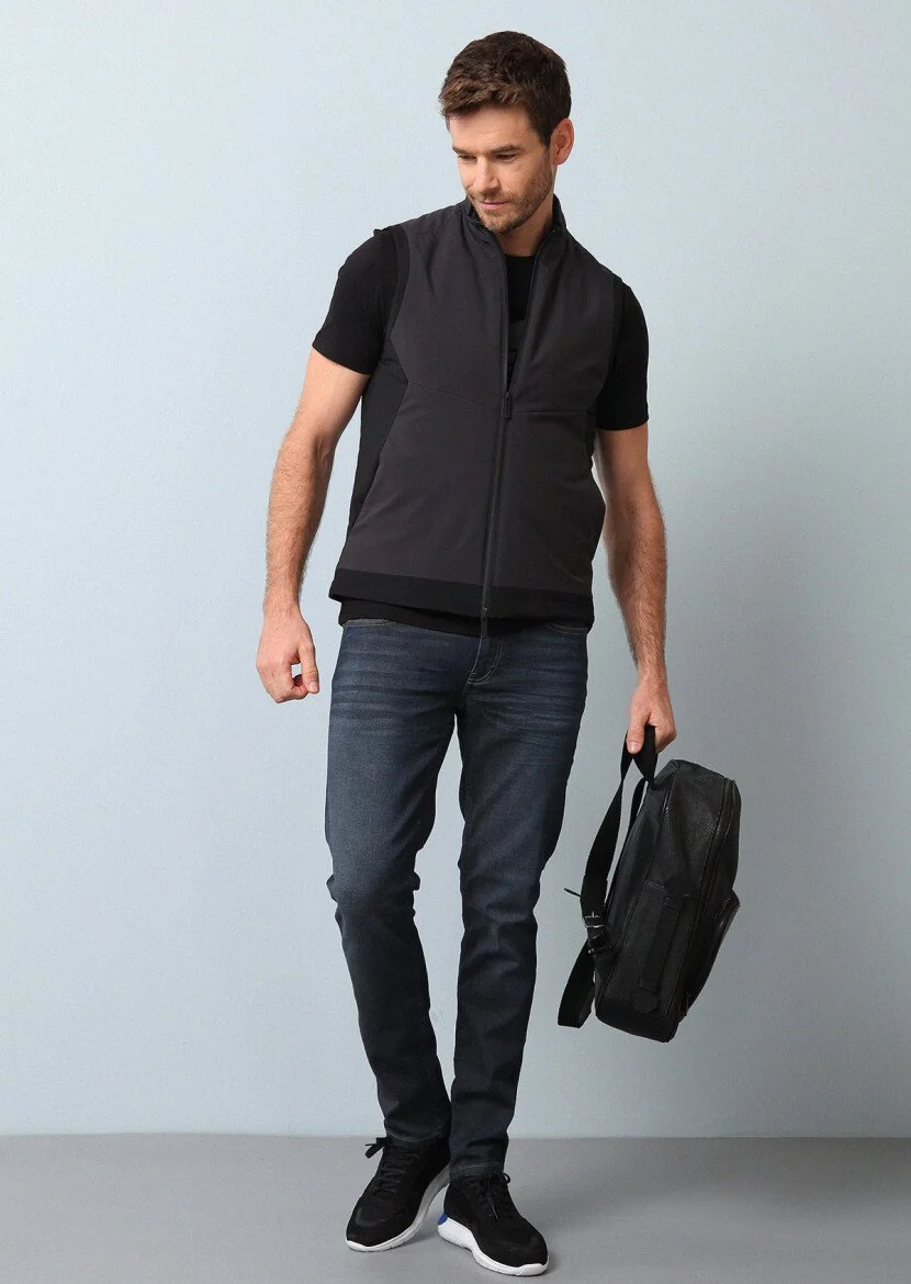 Black Weaving Puffer Vest - 1